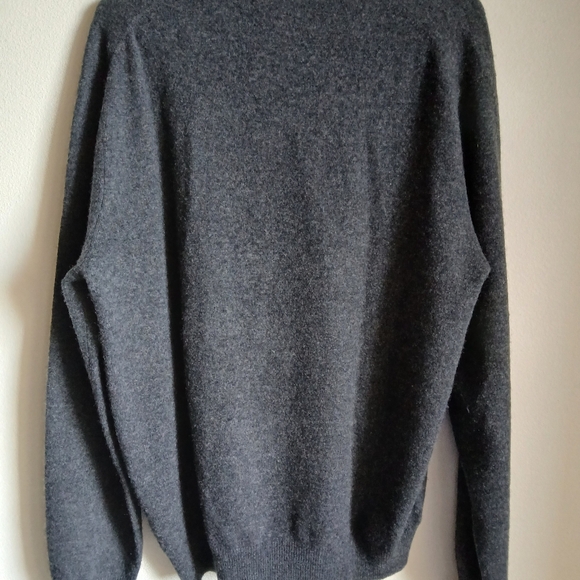 Men’s Club Room Cashmere Sweater Size Medium Gray - Picture 9 of 9